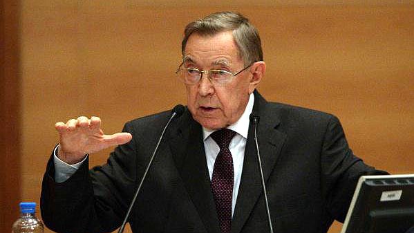 16 октября в Госдуме в рамках мероприятий, посвященных 20-летию Конституции РФ и Федерального Собрания РФ, выступил советник Президента РФ В.Ф.Яковлев