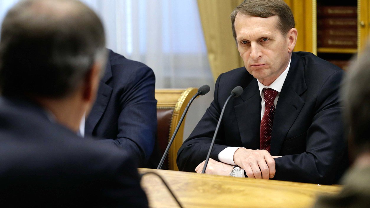 Заседание рабочей группы при Председателе Государственной Думы Федерального Собрания Российской Федерации по правовому анализу законодательных процедур и принимаемых на Украине правовых актов.