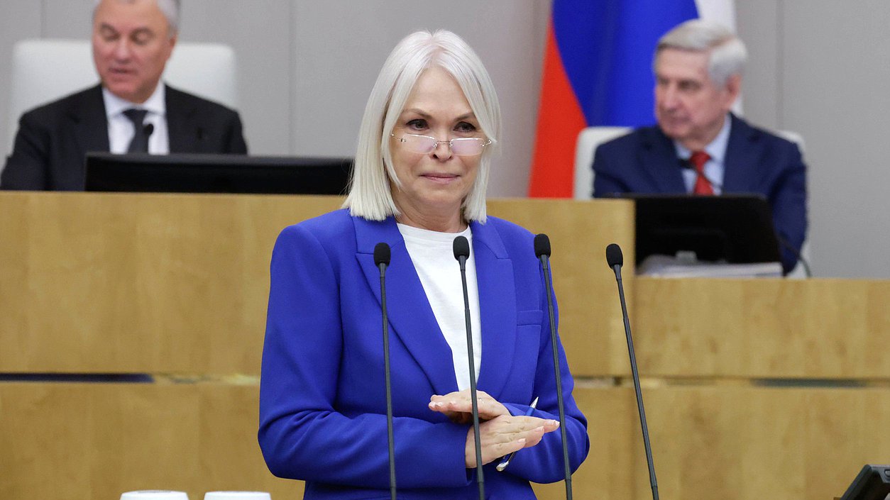 Председатель Комитета по просвещению Ирина Белых