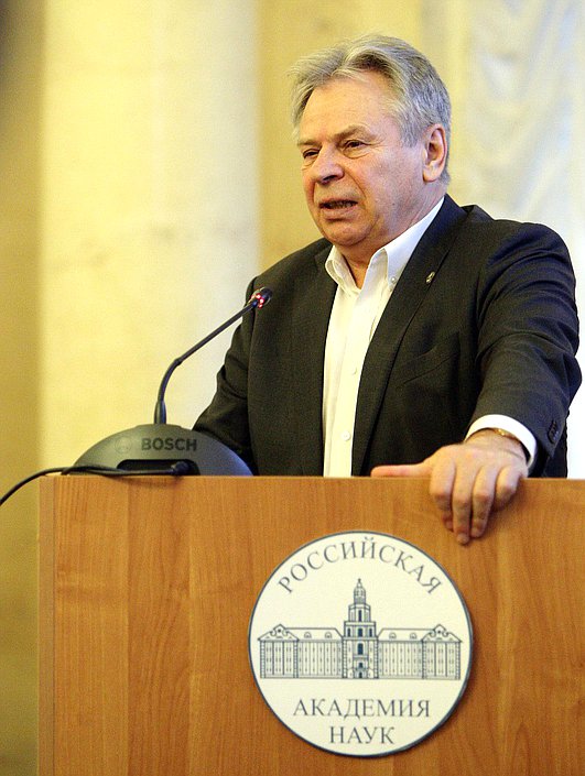 Расширенное заседание Совета Российского общества.Подведение итогов работы над концепцией преподавания отечественной историей. Валерий Тишков