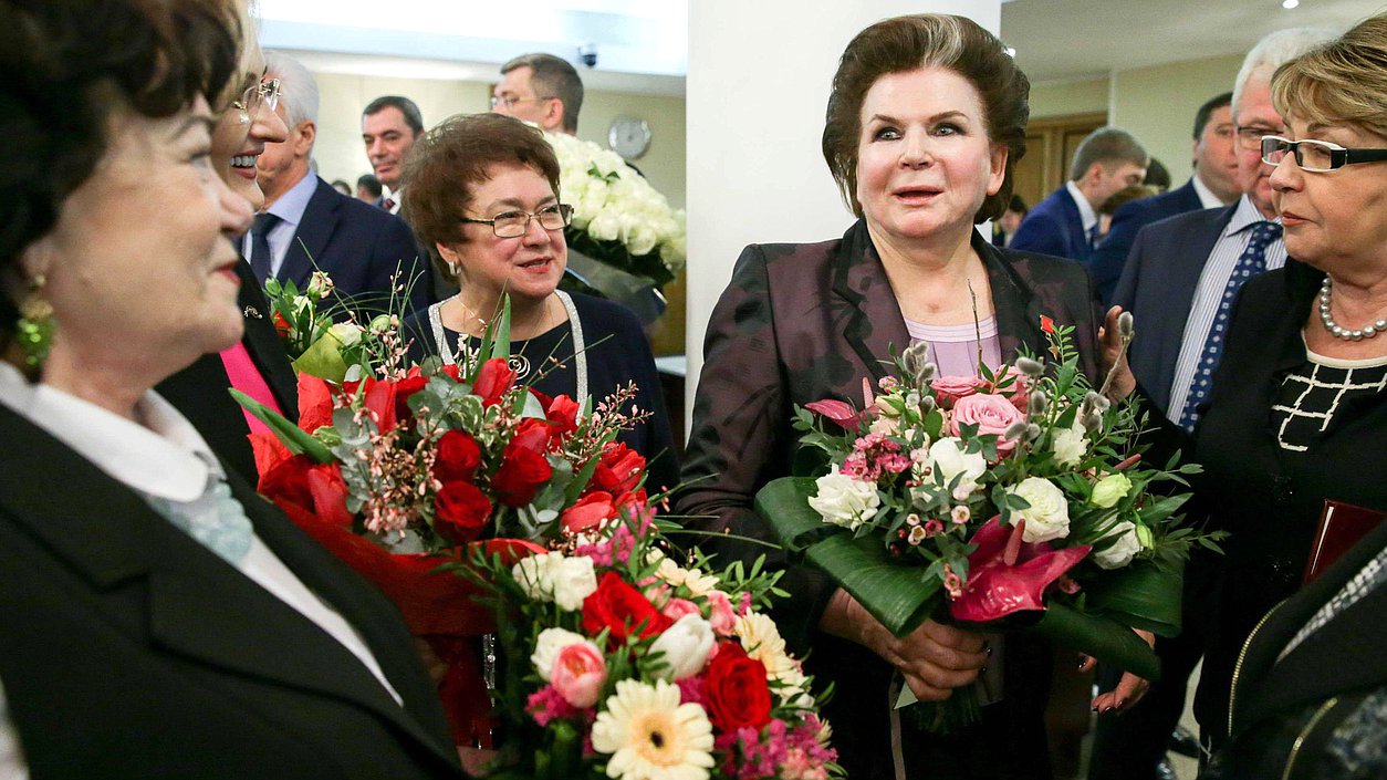 Депутат Государственной Думы, первая женщина-космонавт Валентина Терешкова во время приема в честь своего 80-летия. Автор фото: Анна Исакова/Фотослужба Государственной Думы