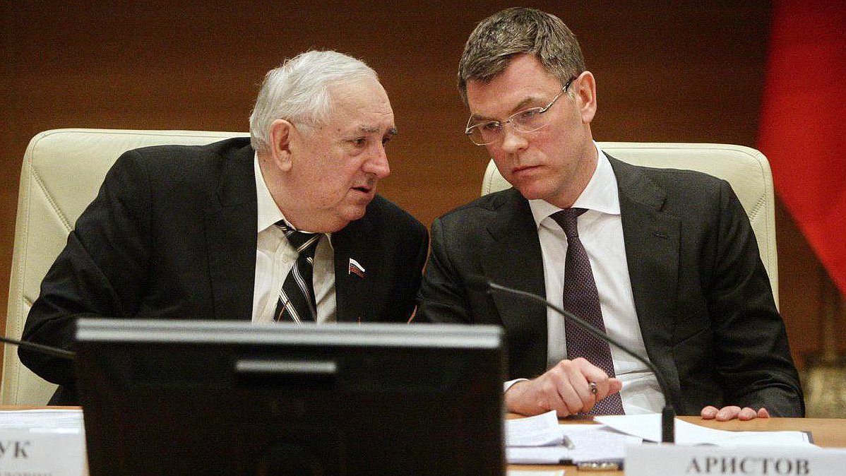 Парламентские слушания Комитета Государственной Дыму по федеративному устройству и вопросам местного самоуправления на тему "Вопросы реализации Федерального закона №131-ФЗ "Об общих принципах организации местного самоуправления в Российской Федерации" и задачи совершенствования федерального законодательства на новом этапе муниципального строительства".