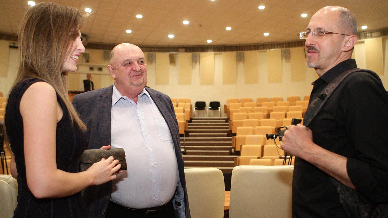   Лекция Рустама Рахматуллина.  