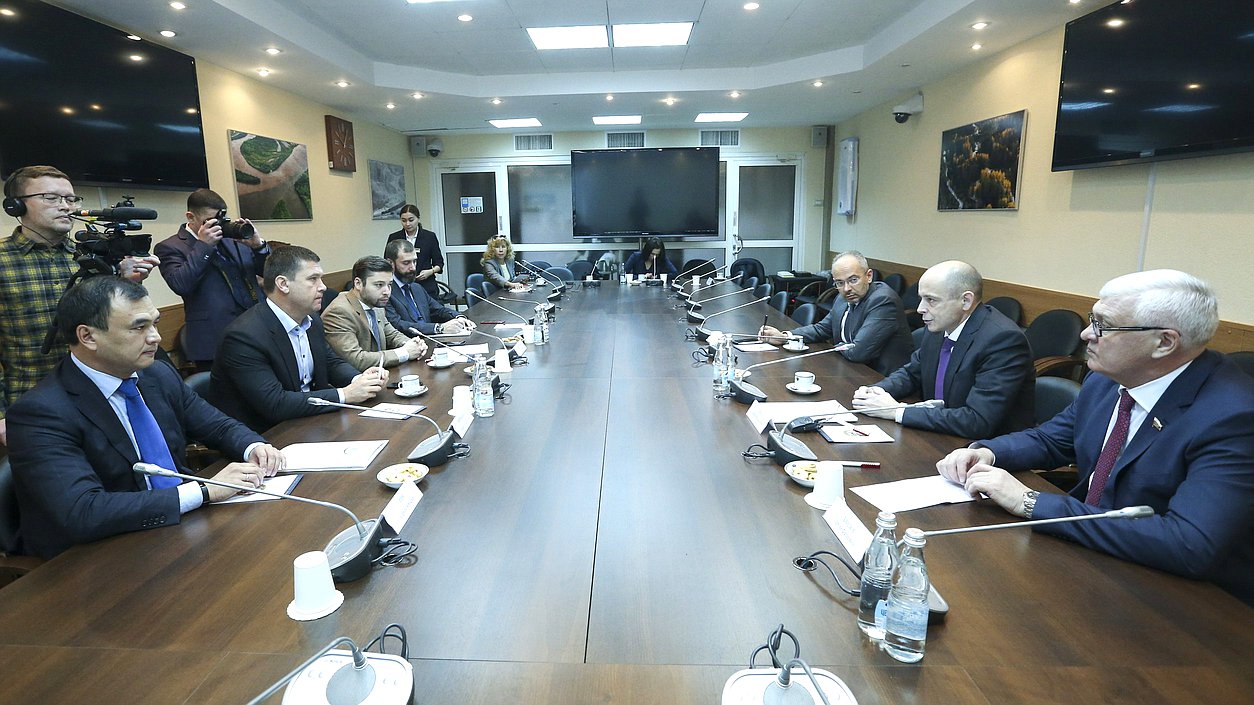 Встреча депутатов с представителями Иркутской области