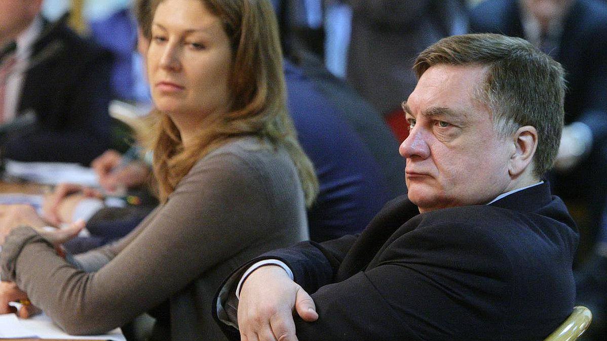 Расширенное заседание Комитета Государственной Думы по информационной политике, информационным технологиям и связи на тему "Исчезновение средств с SIM-карт граждан - хищение или технические ошибки?"