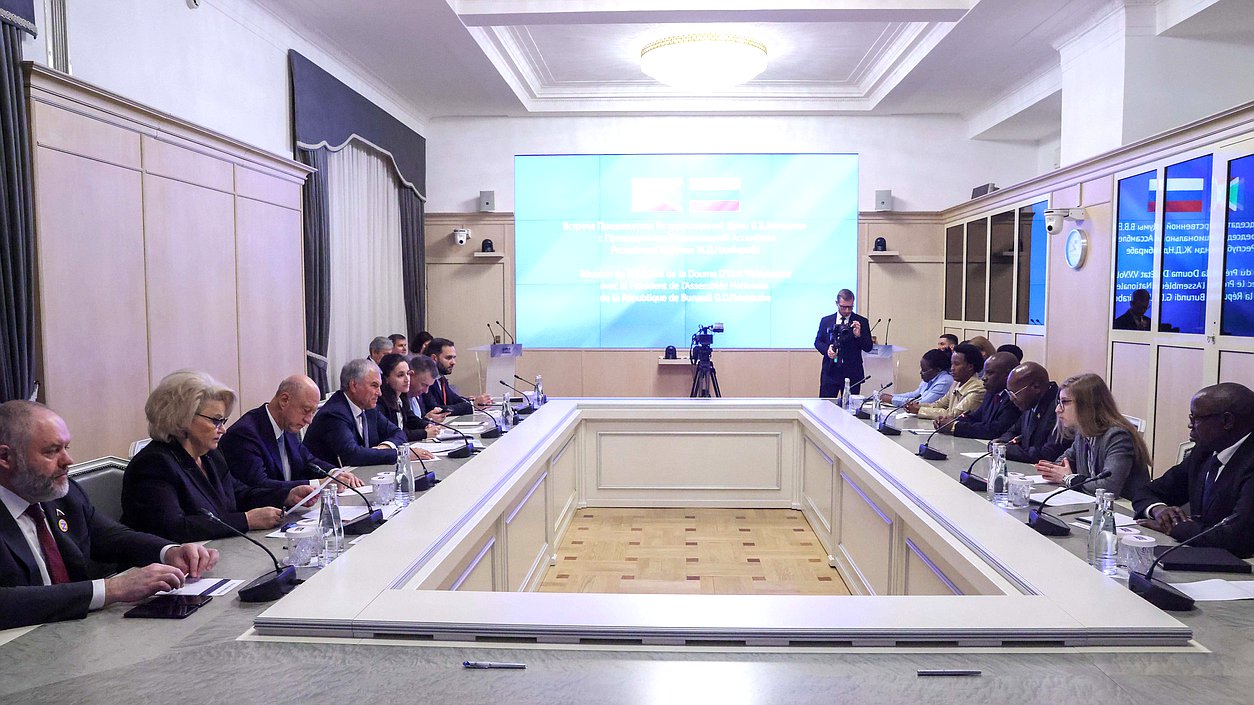 Встреча Председателя Государственной Думы Вячеслава Володина с Председателем Национальной Ассамблеи Республики Бурунди Желазом Даниэлем Ндабирабе