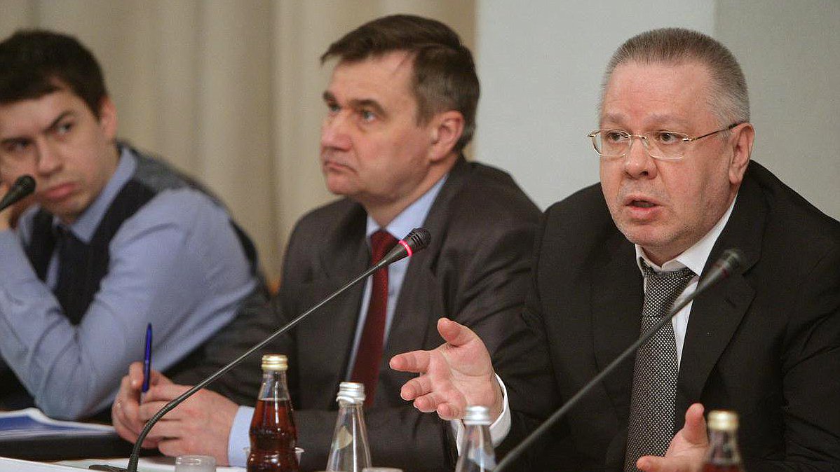 Расширенное заседание Комитета Государственной Думы по информационной политике, информационным технологиям и связи на тему "Исчезновение средств с SIM-карт граждан - хищение или технические ошибки?"