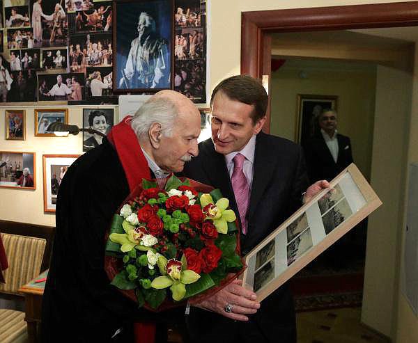 Председатель Госдумы поздравил Владимира Зельдина с 99-летием