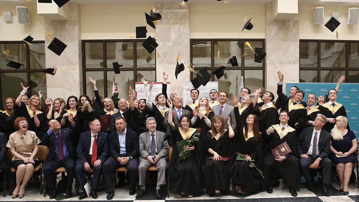    Церемония вручения дипломов выпускникам Высшей школы государственного администрирования Московского государственного университета имени М.В. Ломоносова