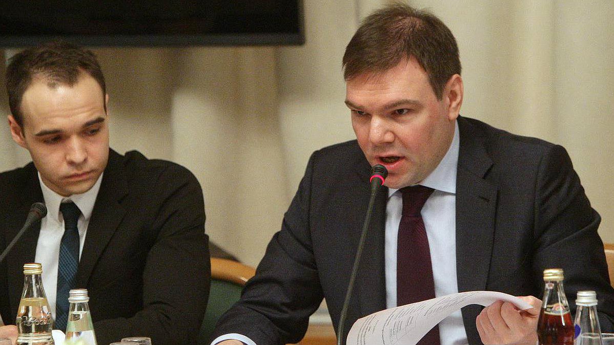 Расширенное заседание Комитета Государственной Думы по информационной политике, информационным технологиям и связи на тему "Исчезновение средств с SIM-карт граждан - хищение или технические ошибки?"