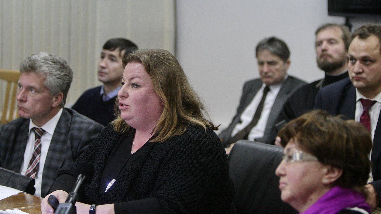 Заседание секции на тему "Аксиологические и онтологические парадигмы в управлении государством и обществом".