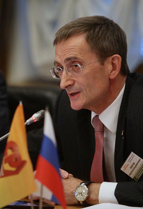 "Круглый стол" фракции "Справедливая Россия" на тему "Справедливость как ценность, идея и общественная практика в российском обществе и современном мире.