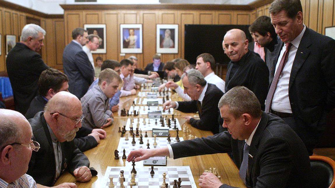 Товарищеский матч по шахматам между сборными командами Государственной Думы и ОАО "Газпромнефть-МНПЗ".