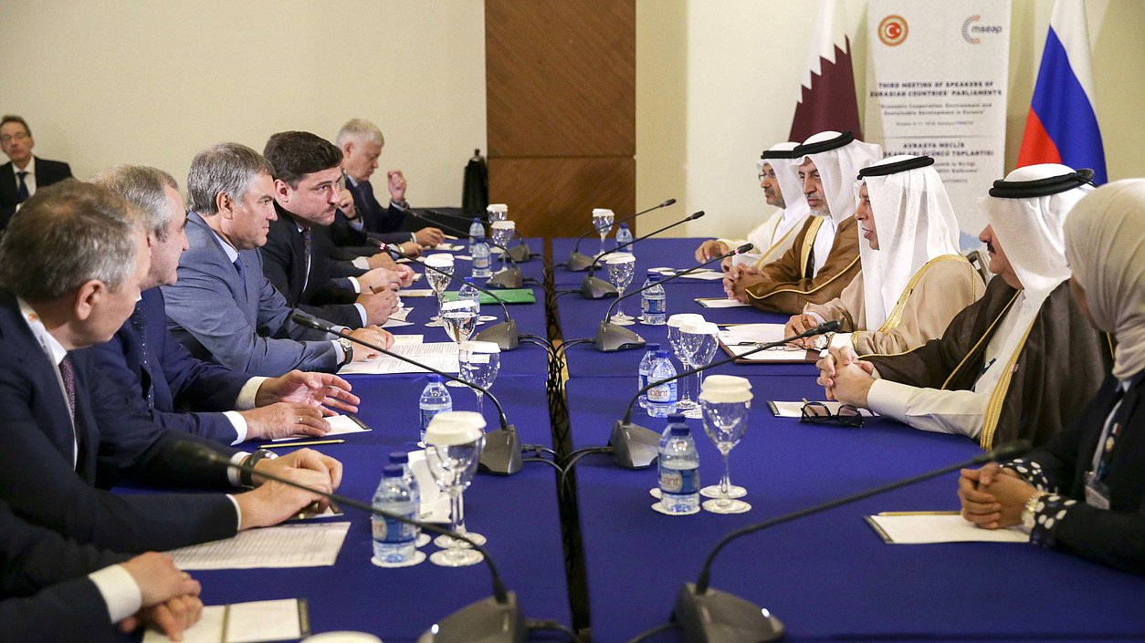 Meeting of Chairman of the State Duma Viacheslav Volodin and Chairman of Qatar’s Advisory Council Ahmad bin Abdullah Al Mahmoud