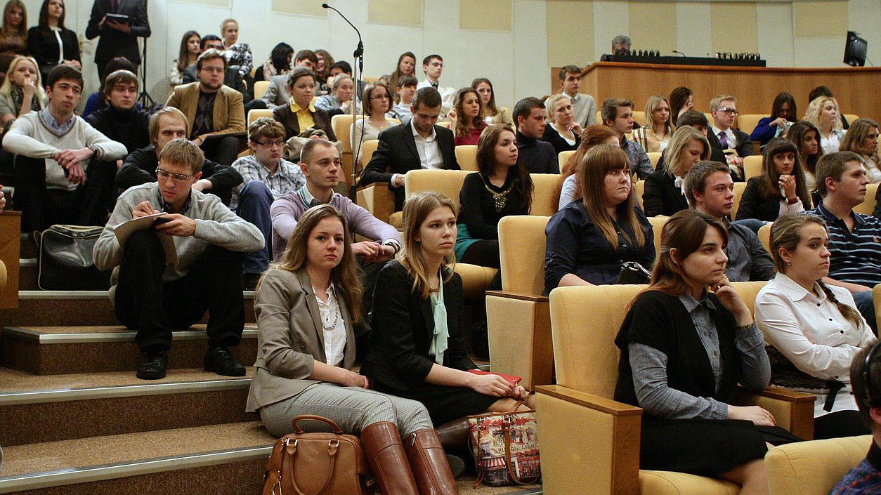 Лекция Владимирв Лукина в Государственной Думе. Слушатели.