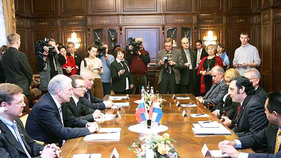 Состоялась встреча Председателя Государственной Думы Бориса Грызлова с Председателем Палаты депутатов Национального конгресса Республики Парагвай Виктором Альсидес Богадо Гонсалесом