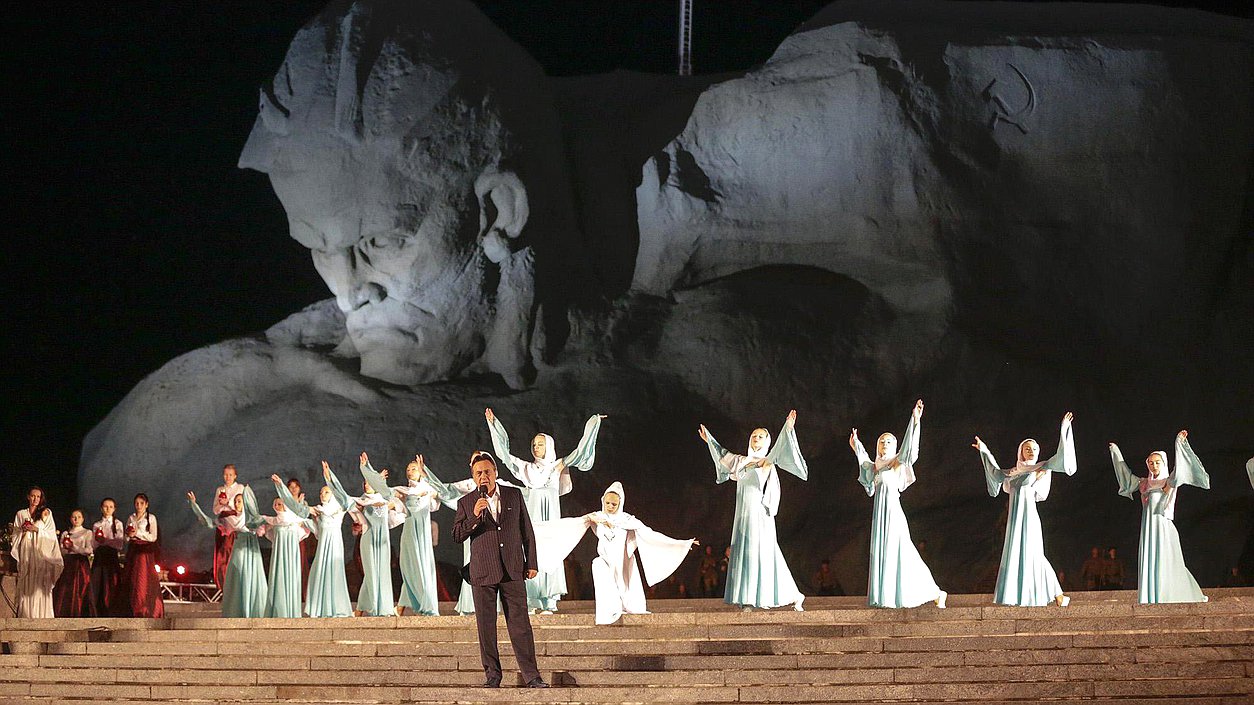   Митинг-реквием, посвящённый Дню Всенародной памяти жертв Великой Отечественной войны.