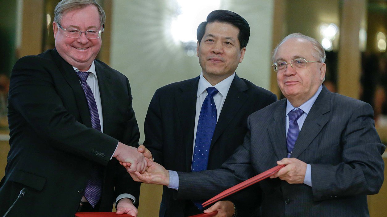 Заседание Организационного комитета по проекту создания российско-китайского университета на базе Московского государственного университета имени М.В. Ломоносова в Шэеньчжене.