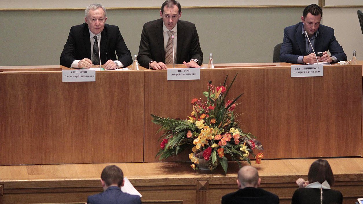 Владимир Синюков, Андрей Петров, Дмитрий Срипичный