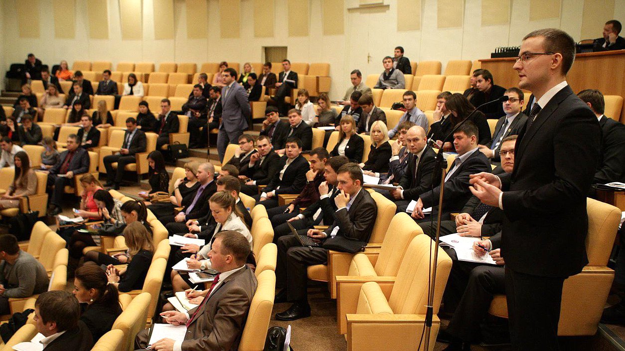 Специальное заседание Общественной молодёжной палаты при Государственной Думе. 