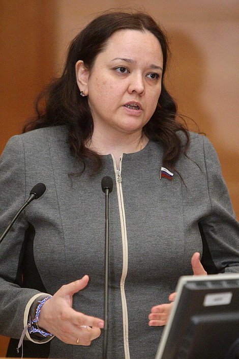 Парламентские слушания Комитета Государственной Думы по делам национальностей на тему "Законодательное обеспечение жизнедеятельности коренных малочисленных народов Севера, Сибири и Дальнего Востока Российской федерации".