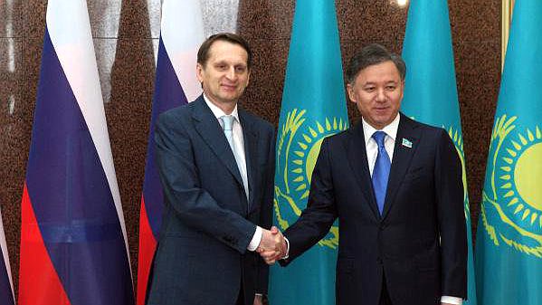 Сергей Нарышкин выразил убеждение, что «решение такой амбициозной задачи, как создание к 1 января 2015 года Евразийского экономического союза, потребует серьезной перестройки всей системы межпарламентского взаимодействия в его евразийском измерении»