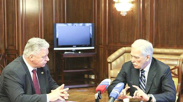 Председатель Государственной Думы Борис Грызлов встретился с председателем ФНПР Михаилом Шмаковым