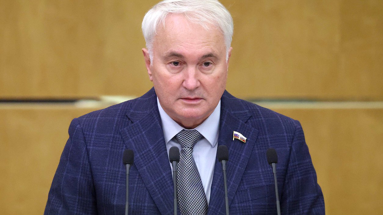 Председатель Комитета по обороне Андрей Картаполов