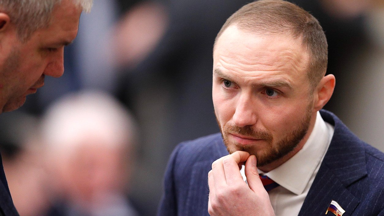 Заместитель Председателя Комитета по развитию Дальнего Востока и Арктики Антон Басанский