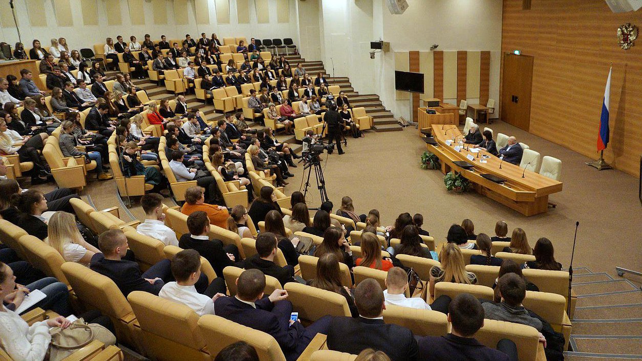 Лекция Юрия Кублановского, поэта. публициста, искусствоведа.