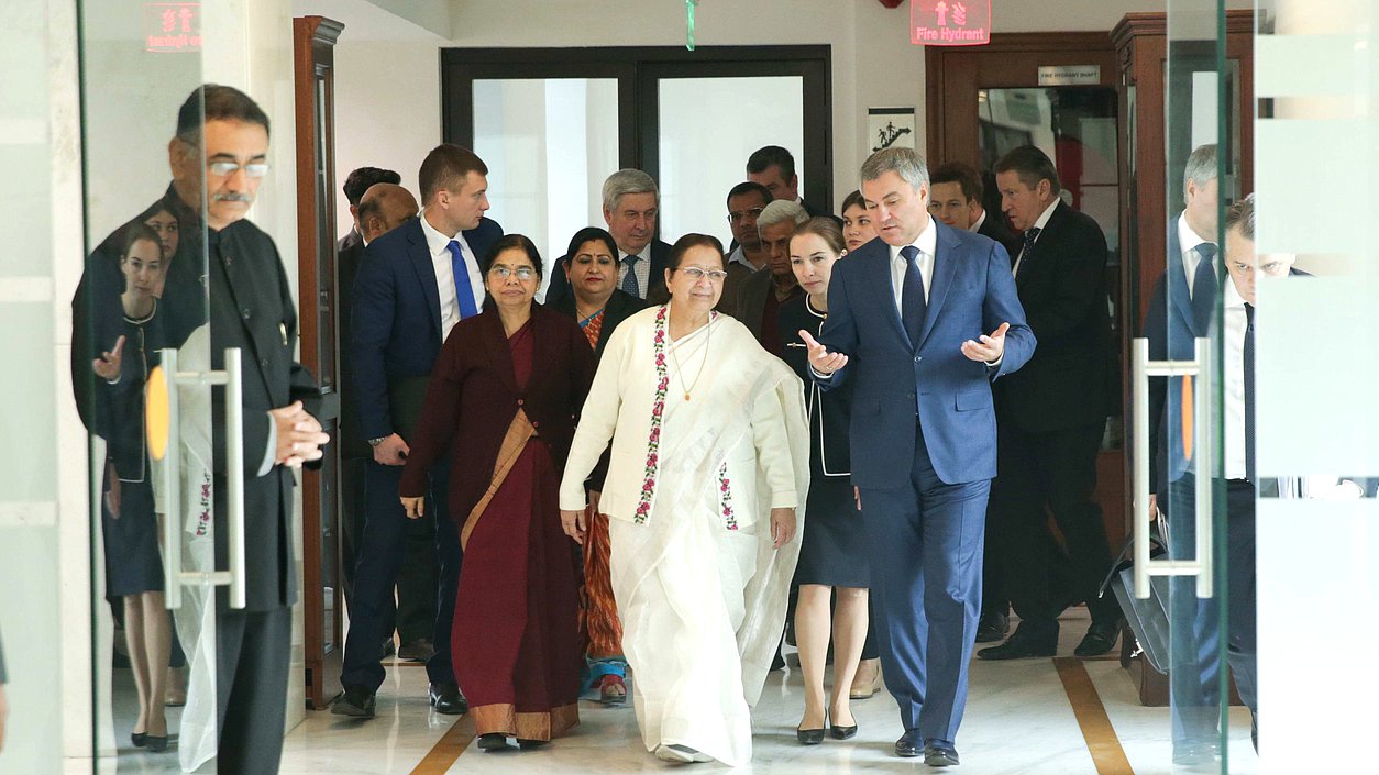 Speaker of the House of the People of the Parliament of the Republic of India Sumitra Mahajan and Chairman of the State Duma Viacheslav Volodin