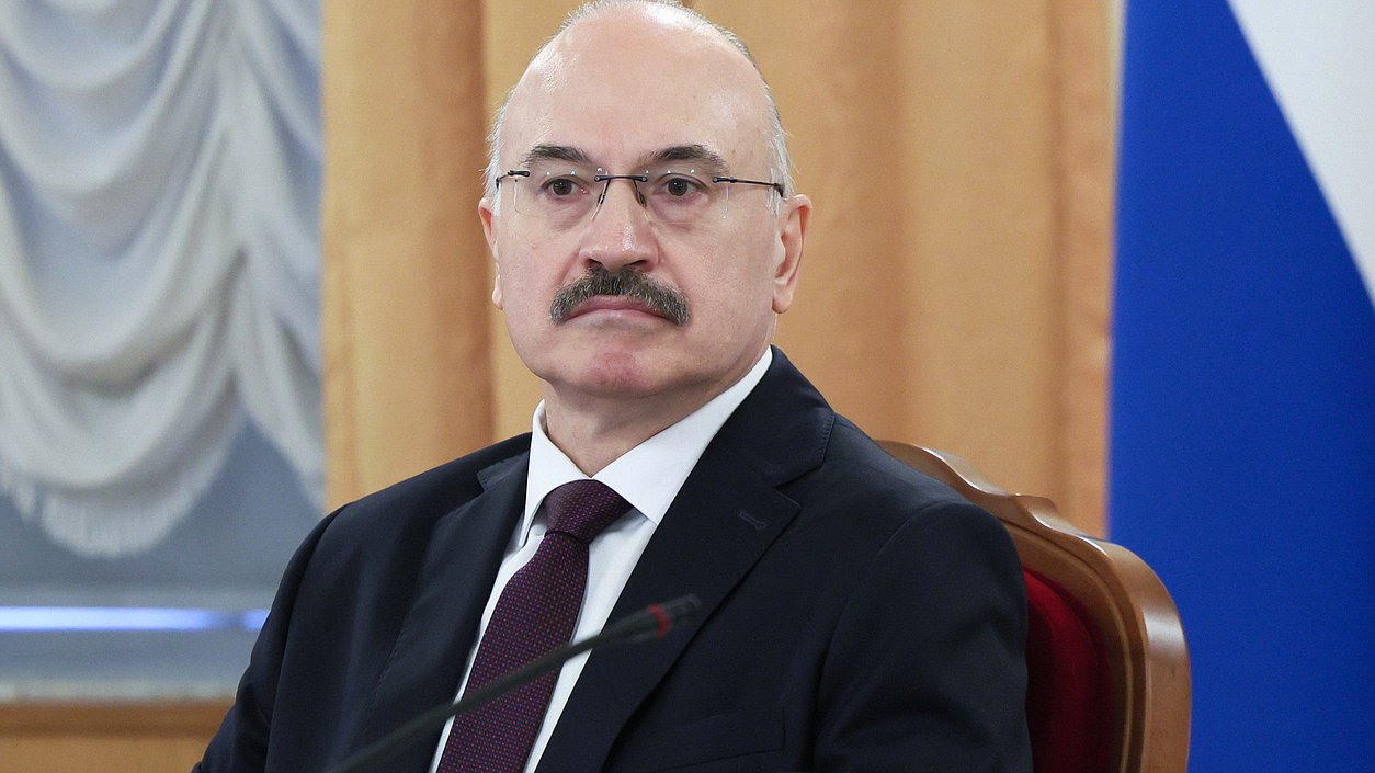 Председатель Комитета по науке и высшему образованию Сергей Кабышев