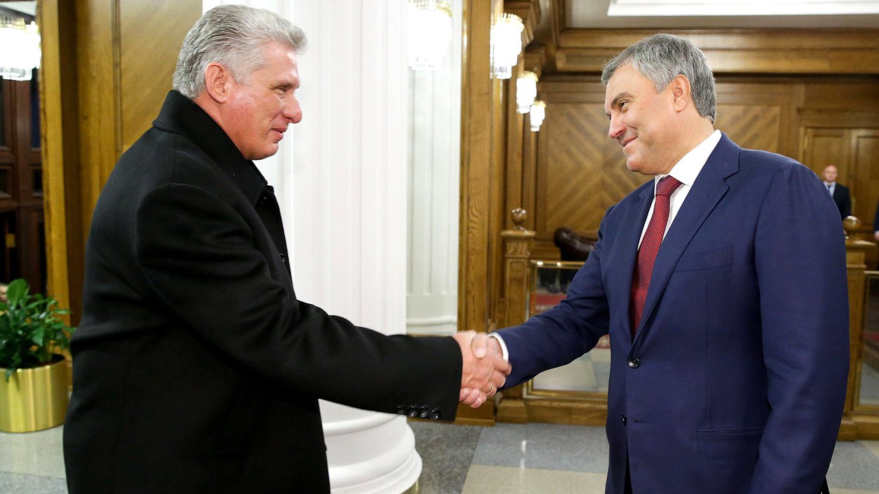 Chairman of the State Duma Viacheslav Volodin and Chairman of the State Council and the Council of Ministers of the Republic of Cuba Miguel Mario Díaz-Canel Bermúdez