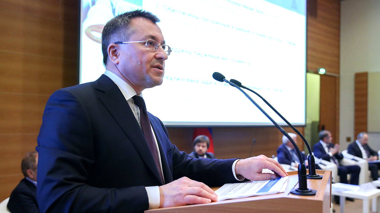 Парламентские слушания на тему «Биржевой товарный рынок как инструмент ...