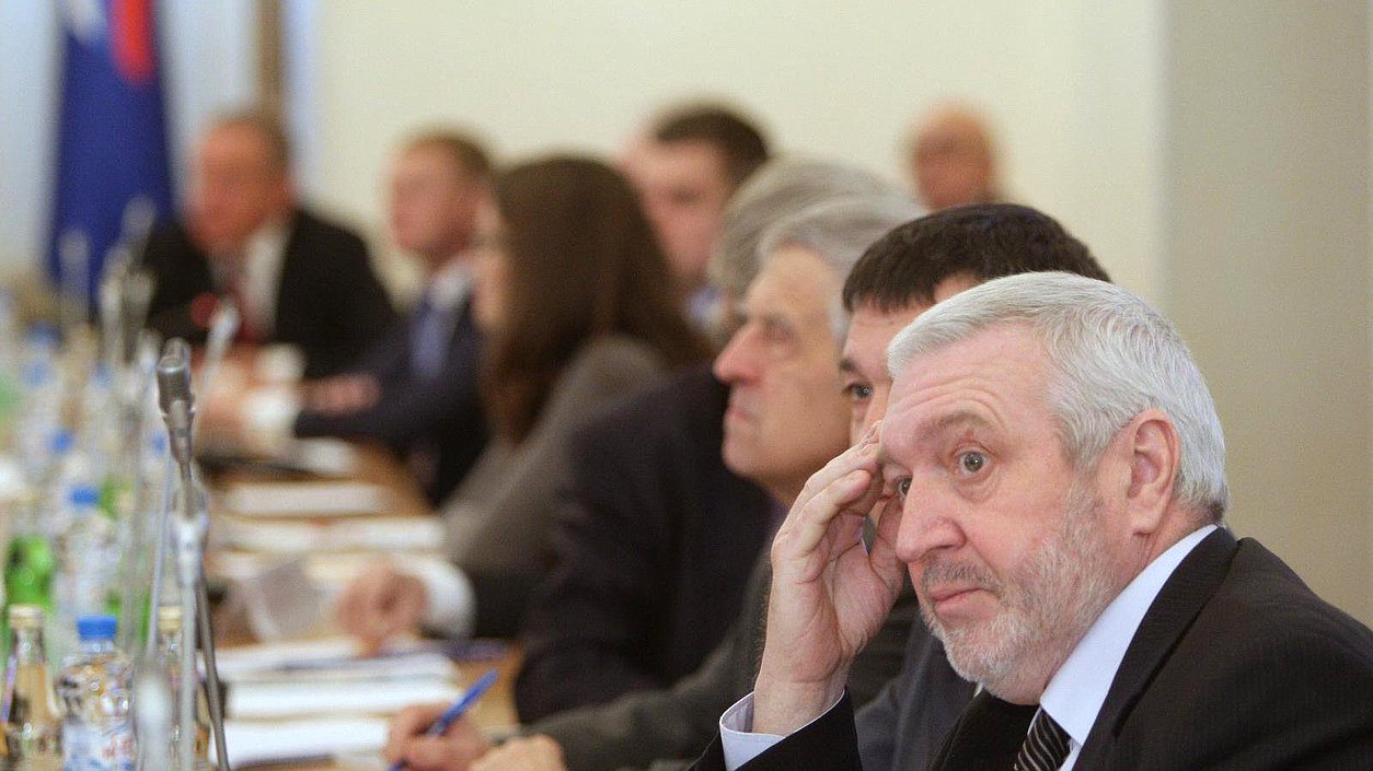 Заседание Экспертного совета по авиационно-космическому комплексу при Комитете Государственной Думы по промышленности на тему "Развитие ракетно-космического комплекса Российской Федерации. Задачи и перспективы".