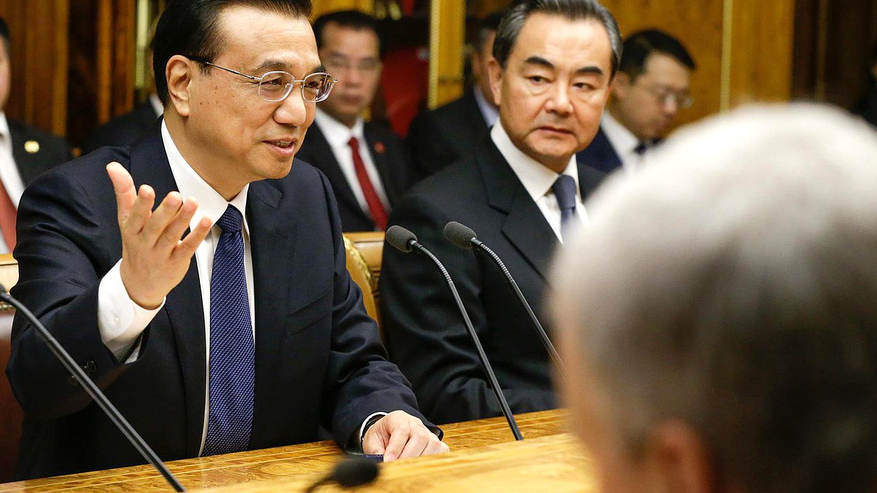   Председатель Государственной Думы Сергей Нарышкин провел встречу с Премьером Госсовета Китайской Народной Демократической Республики Ли Кэцяном.