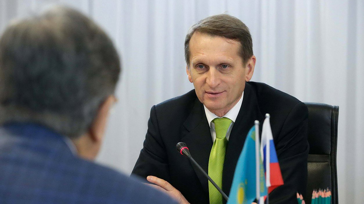 Встреча с председателем сената Парламента Республики Казахстан Токаевым Касын-Жомартом.