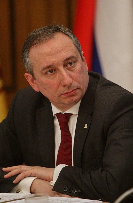 Круглый стол на тему: "Проблемы и задачи сотрудничества Российской Федерации с Донецкой Народной Республикой и Луганской Народной Республикой в сфере образования".