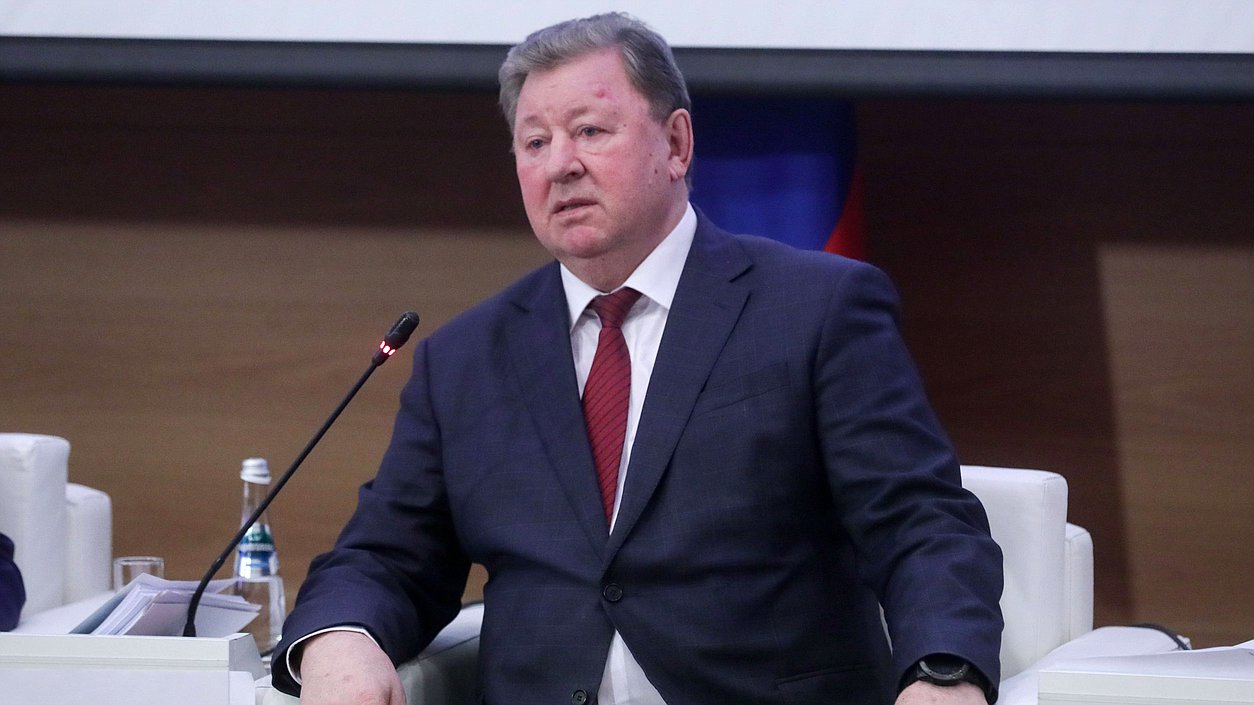 Председатель Комитета по аграрным вопросам Владимир Кашин