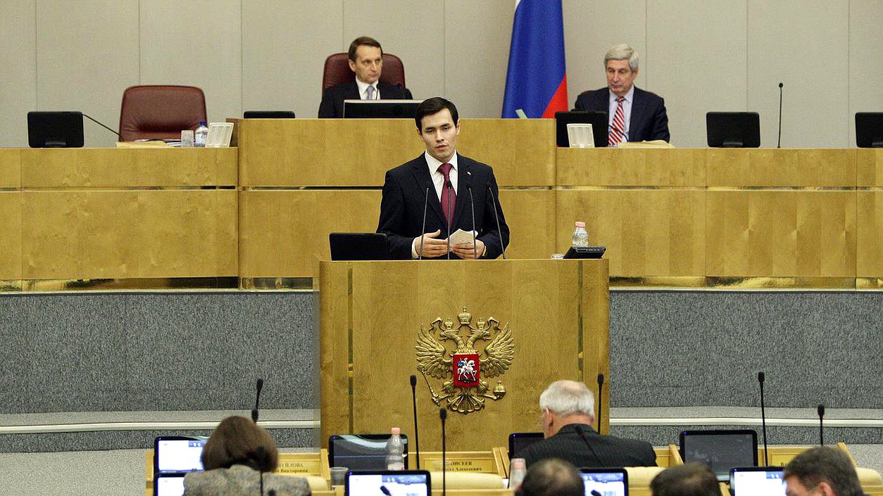  Участие представителей непарламентских партий в пленарном заседании Государственной Думы. Выступление Станислава Александрова.