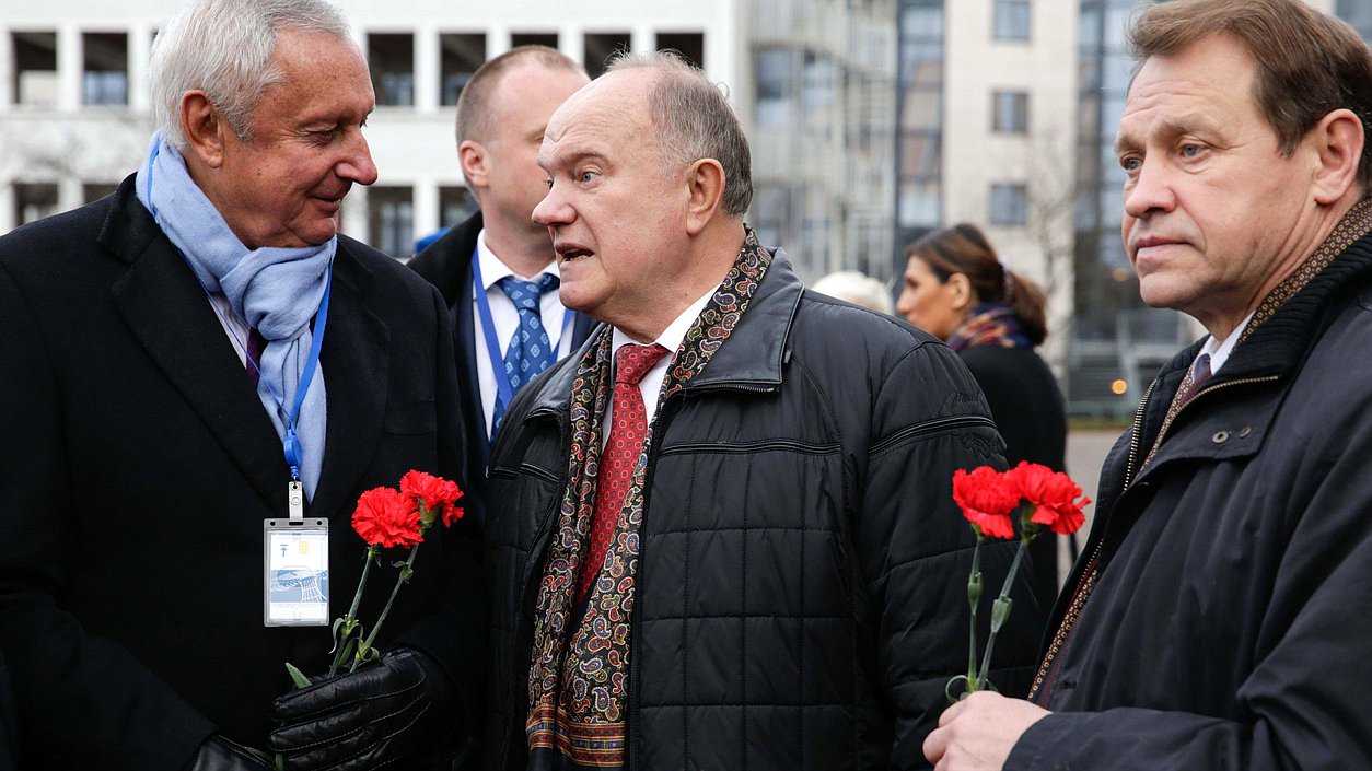 Рабочий визит во Французскую Республику. 