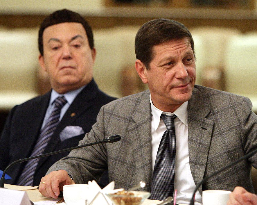 "Круглый стол" приуроченный к 20-летию Конституции и Федерального Собрания Российской Федерации. Иосиф Кобзон, Александр Жуков.