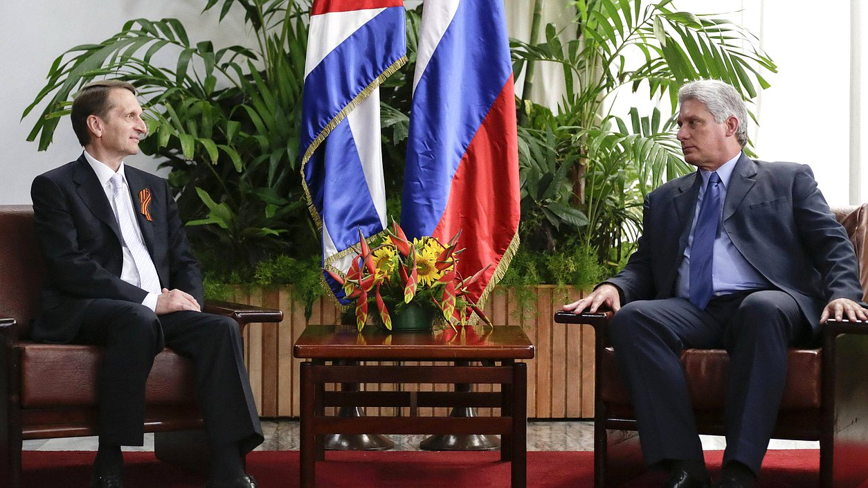 Официальный визит Председателя Государственной Думы Федерального Собрания Российской Федерации С.Е.Нарышкина в Республику Куба. Двусторонняя встреча с первым заместителем председателя Совета министров республики Куба Диез-Комель Бермудес.