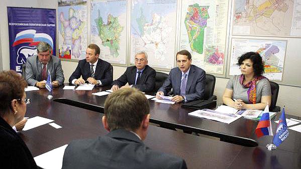 22 июля в Ленинградской области Сергей Нарышкин обсудил проблемы строительства жилья и повышения качества услуг ЖКХ