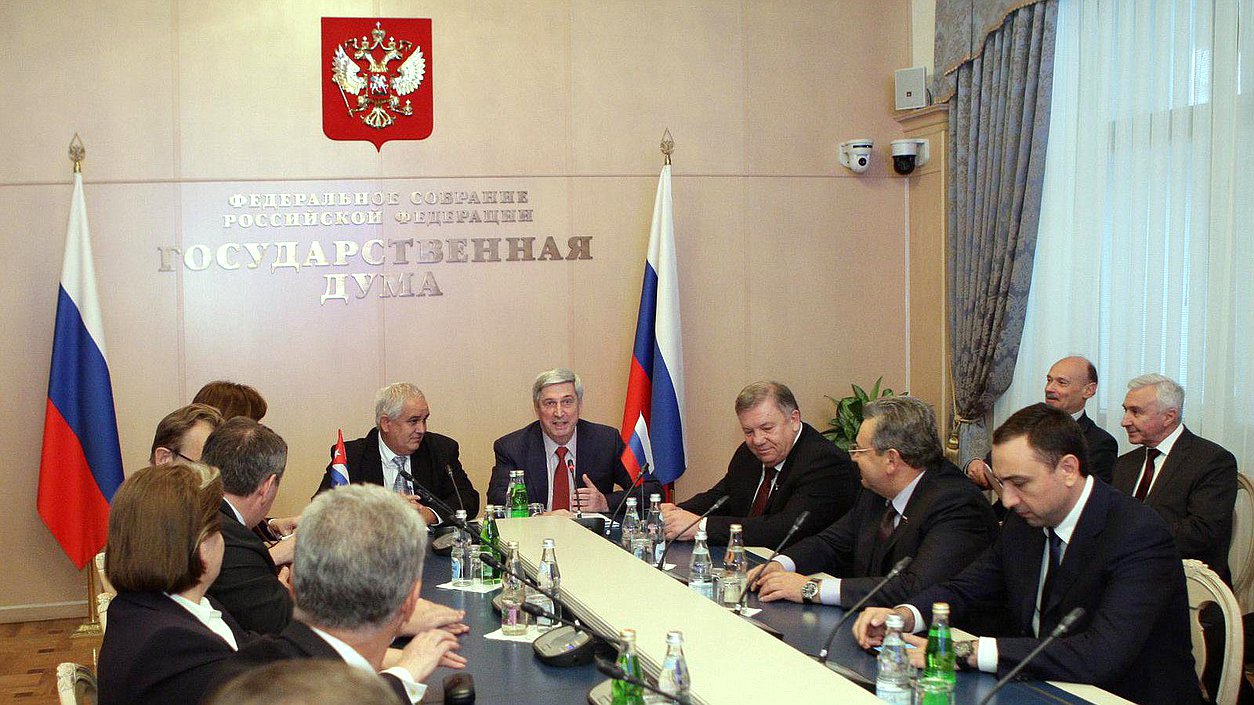   Встреча Первого заместителя Председателя Государственной Думы Ивана Мельникова и группы депутатов Государственной Думы с Послом Республики Куба в Российской Федерации Эмилио Лосада Гарсия.