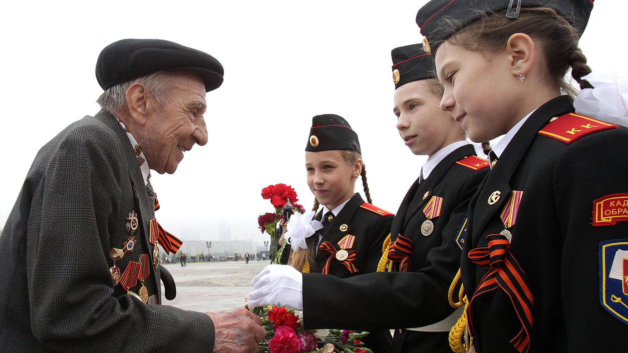 ветеран победа праздник дети кадеты 9 мая