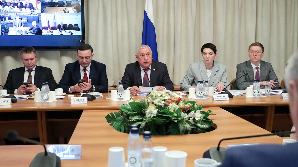 Парламентские слушания на тему «Совершенствование правового регулирования вопросов многолетней (вечной) мерзлоты»