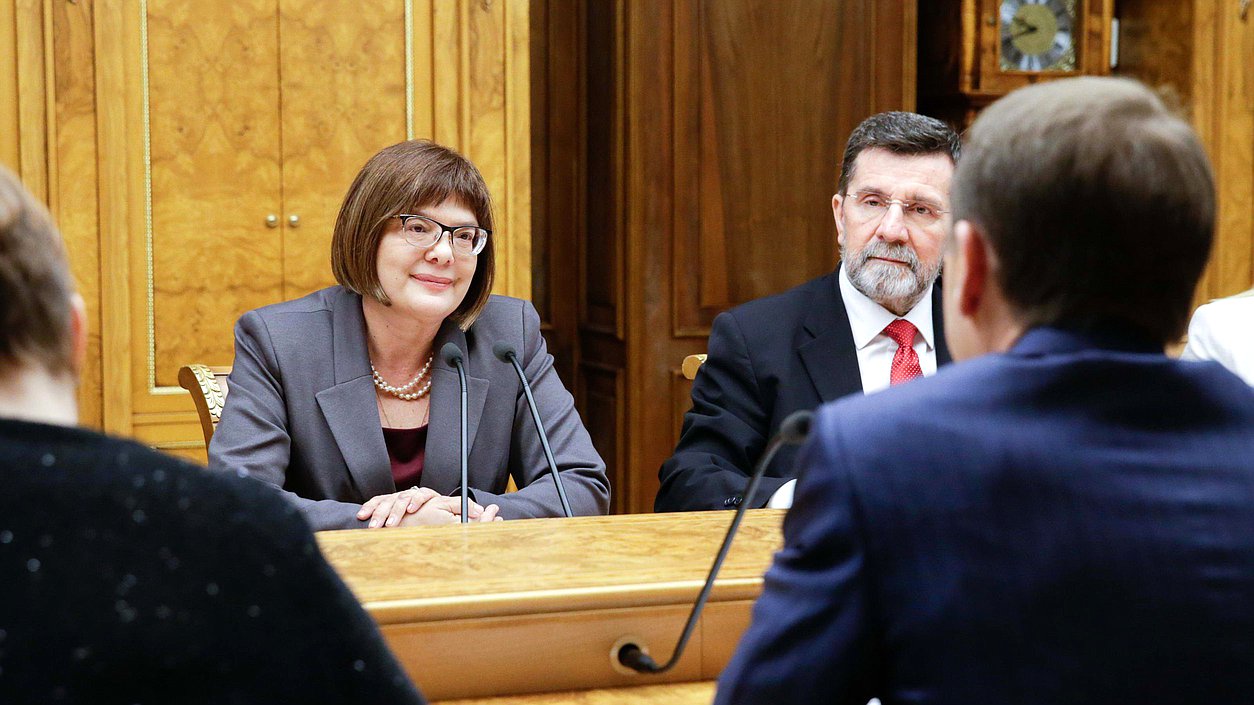 Председатель Государственной Думы Сергей Нарышкин провёл встречу с председателем Народной скупщины Сербии Майей Гейкович.