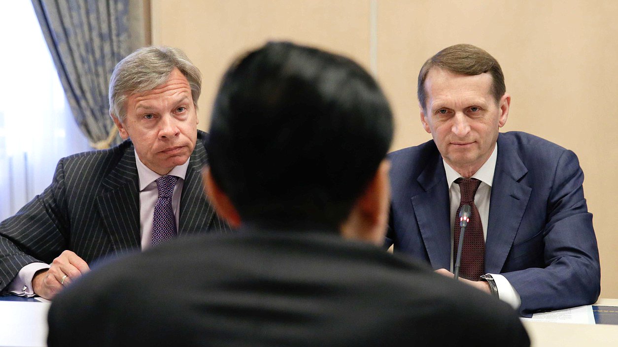 Встреча Председателя Государственной Думы Федерального Собрания Российской Федерации Сергея Нарышкина с экс-премьером Японии Юкио Хатоямой.