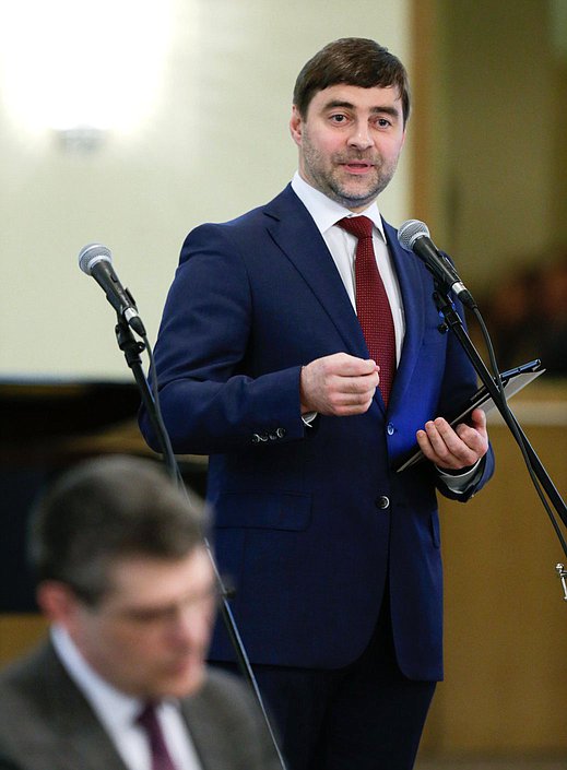 Литературный вечер "Сквозь эту бурю истина пройдёт".